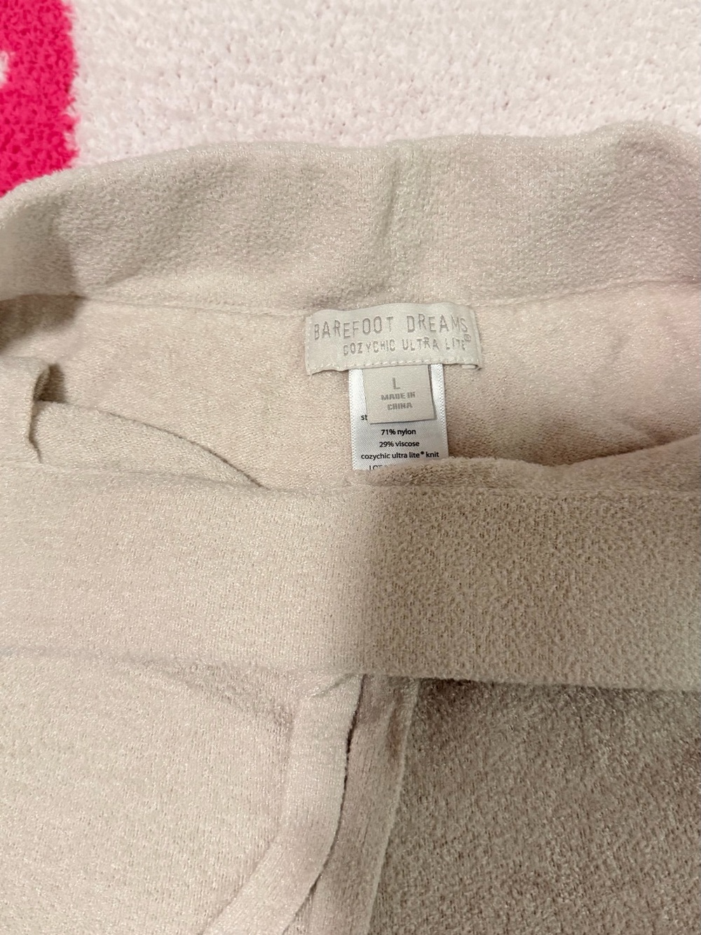 Women’s Barefoot Dreams CozyChic Ultra Lite Beige Shorts - Size L